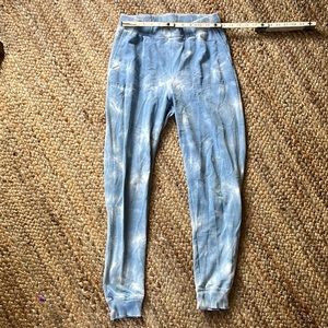 Oh so soft!! Tie dye jogger girls!